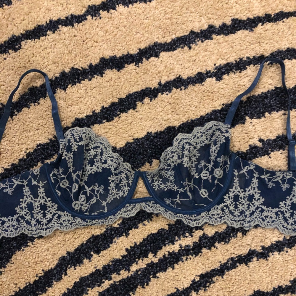 Floral blue bra - Picture 2 of 5